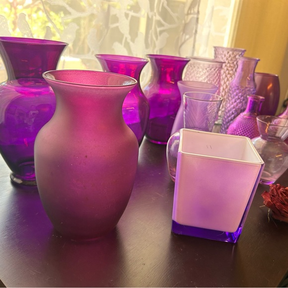 Frosted, deep purple vase 8” - Picture 16 of 16